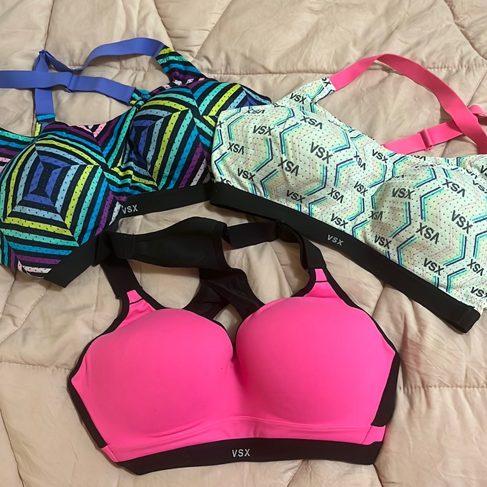 VSX sports bras Victoria’s Secret 36C